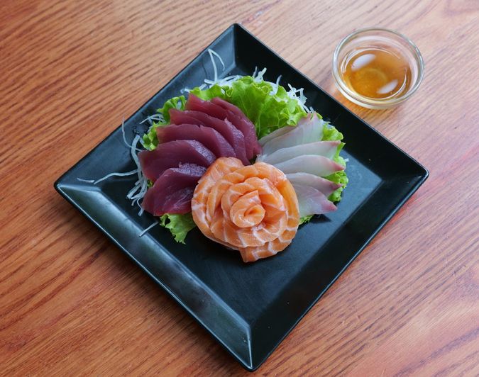 Sashimi Thon, Saumon, Daurade