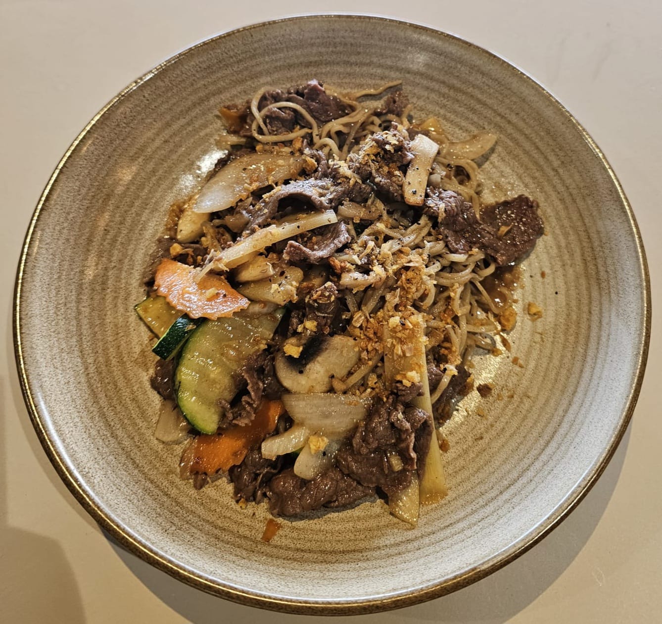 Nouilles Sautées au Boeuf
